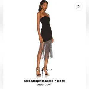 Cleo Strapless Dress in Black
superdown